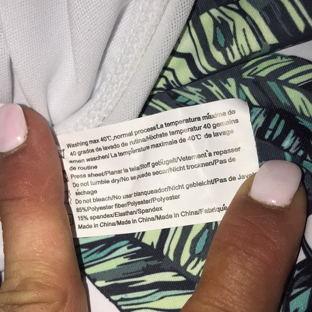 Bathing Suit 👙 Top (NEW) - Picture 10 of 12